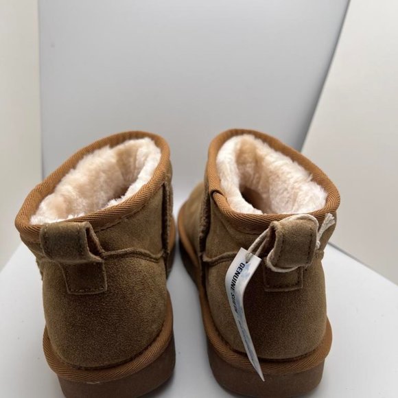 CUSHIONAIRE Women's Cozy pull on boot Chestnut Size 8 M - Picture 3 of 5